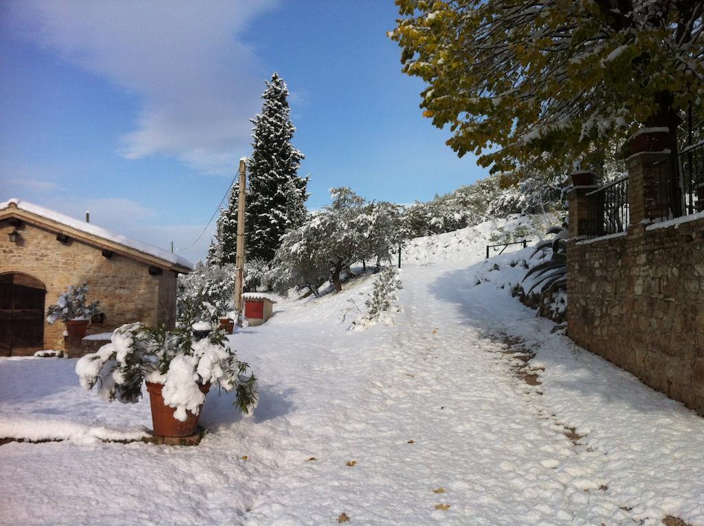 Agriturismo Villa Gabbiano Capodacqua  Εξωτερικό φωτογραφία